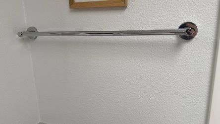 24” chrome towel bar. 2