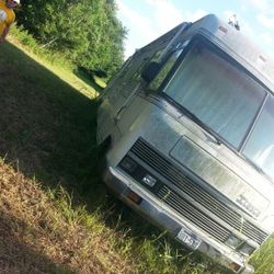 Itasca by Winnebago 41' Motor Home 1989