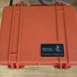 Pelican Box