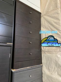 Dark brown Jumbo Five Drawer Tall boy Dresser cajonera mueble