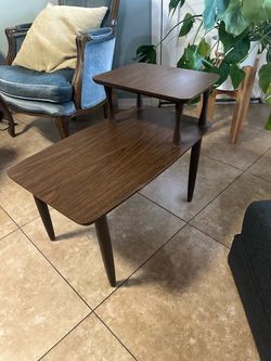 Vintage Mid-Century Modern 2-Tier End Table / Side Table