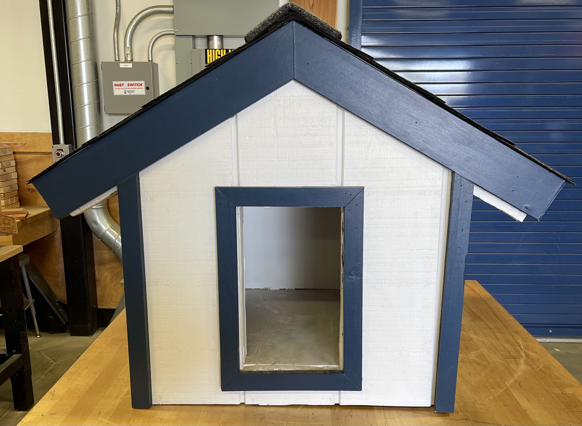 small dog House 