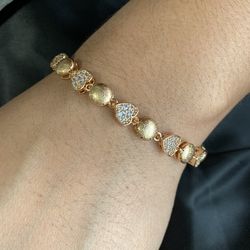 18k Gold Filled Bracelet Bangle 7” Long Jewelry 