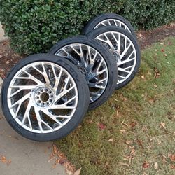 20IN RIMS FIR SALE