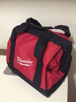 Milwaukee Tool Bag 12in