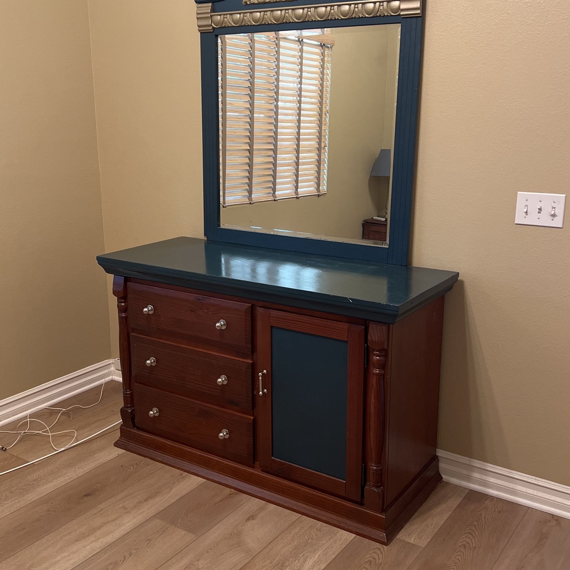 Wooden Dresser With Mirror