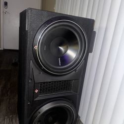 Rockford Fosgate P3-2X12 Punch Dual P3 12"