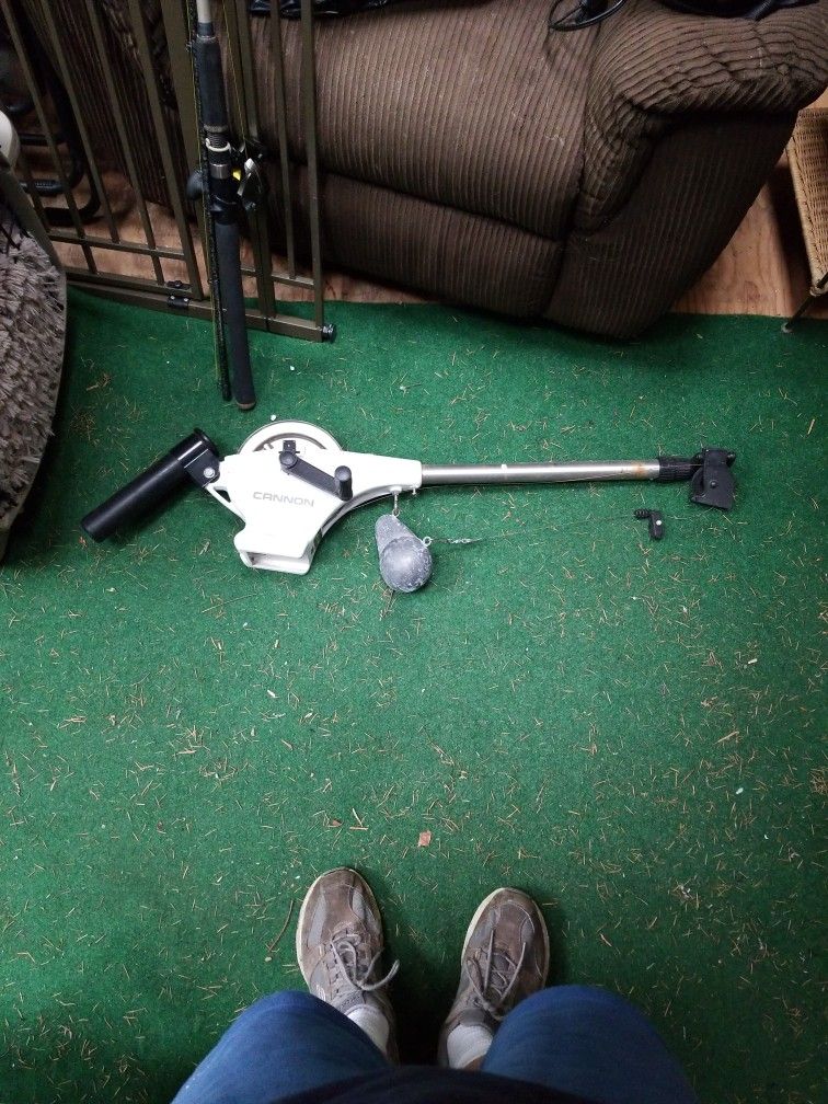 Cannon Down Rigger