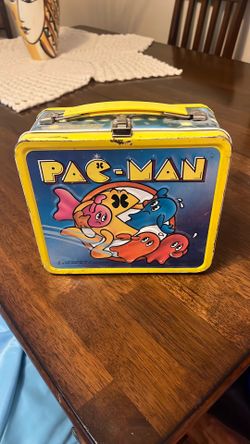 PAC MAN metal lunch box