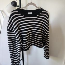H&M Sweater