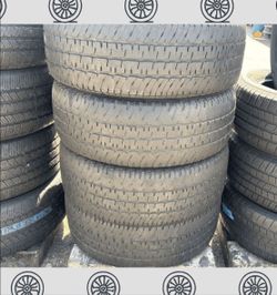 265 70 18 Michelin Set of 4 Used Very Clean Condition