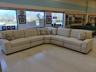 Clayton Snow 5 Piece Sectional