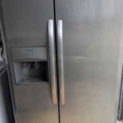 French Door Refrigerator 