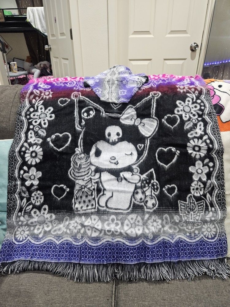 Hello Kitty Panchos