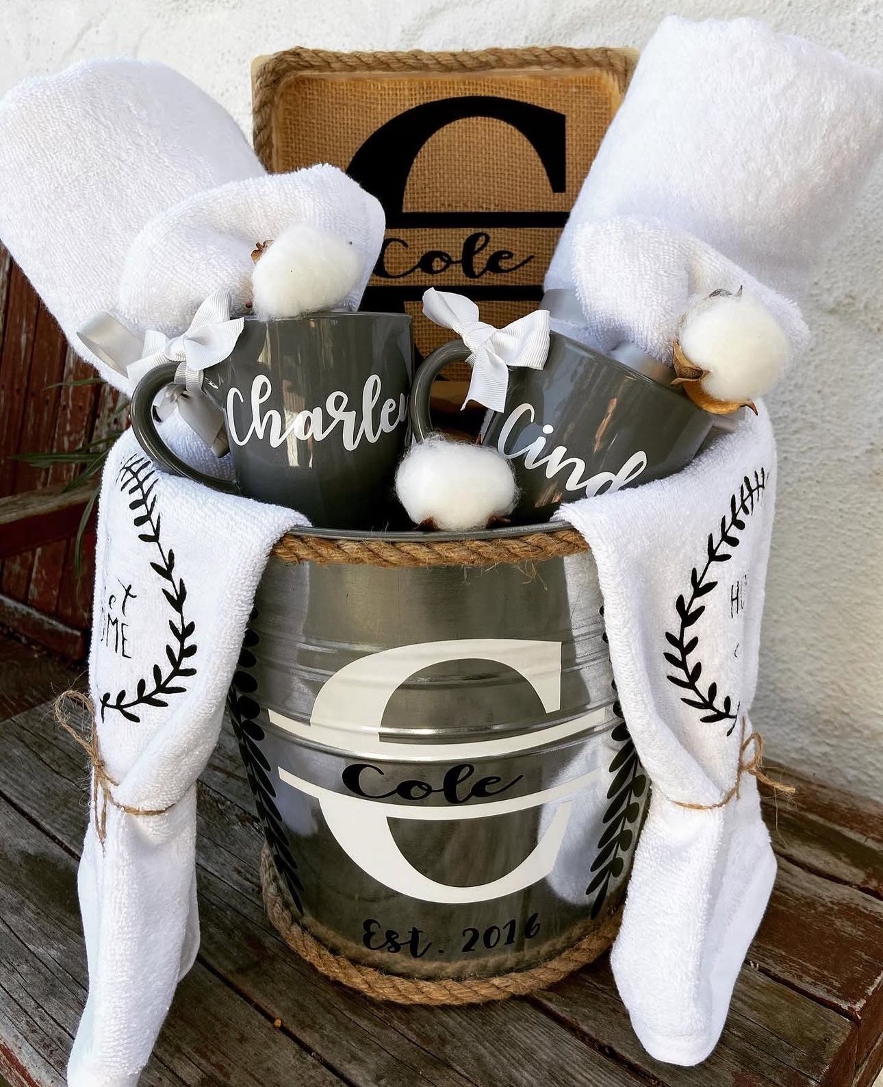 Custom Personalized Gift Baskets