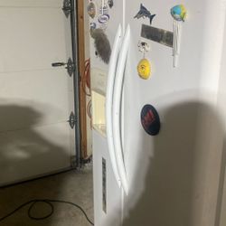 Crosley  Refrigerator