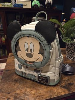 Loungefly Disney Glow in the Dark Mickey Mouse Spaceman Cosplay Mini Backpack