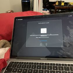 2020 MacBook Air M1 (Parts Only – iCloud Locked, Cracked Screen)