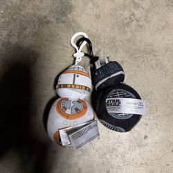 Disney BB-8/BB-9E plush keychains set