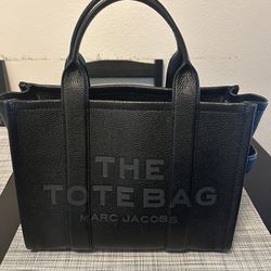 marc jacob’s leather large tote