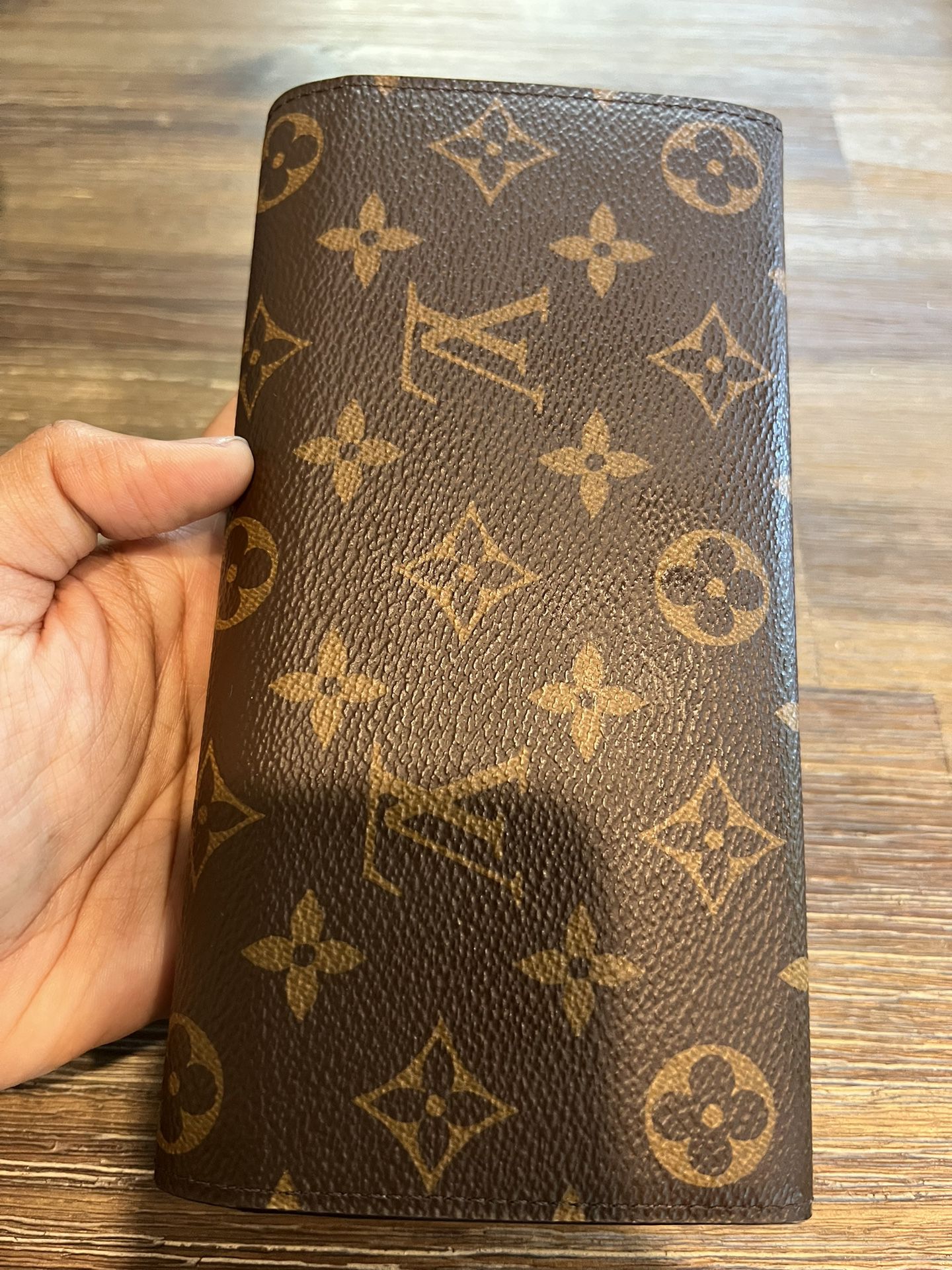 Louis Vuitton Emilie Wallet. AS IS – Chic To Chic Consignment