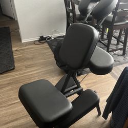 Foldable Massage Chair w/ Rolling Case