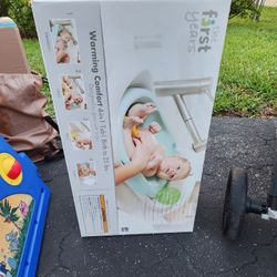 First Years 4-in-1 Tub