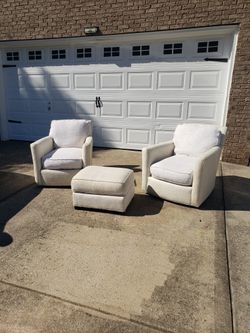 SET OF 2 SWIVEL CHAIRS WITH OTTOMAN ( CRATE &BARREL)