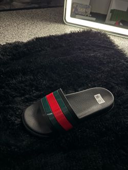Gucci slides