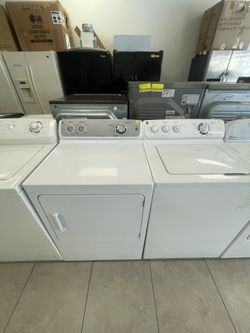Ge Washer And Dyers Set Good Conditions 