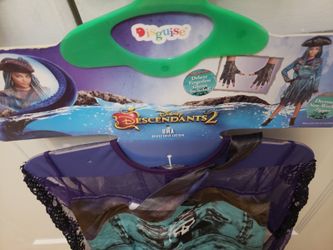 DISNEY Descendants 2 Uma Halloween Costume 10+