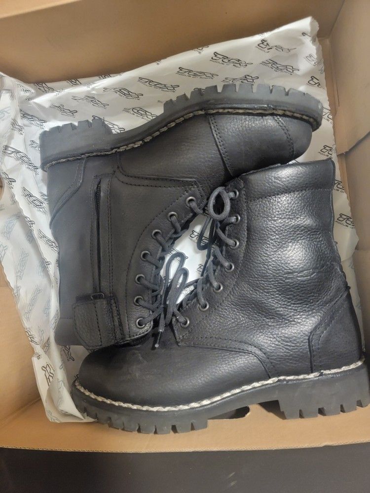 TCX Women Black Boots - $80