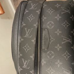 Louis Vuitton Messanger 