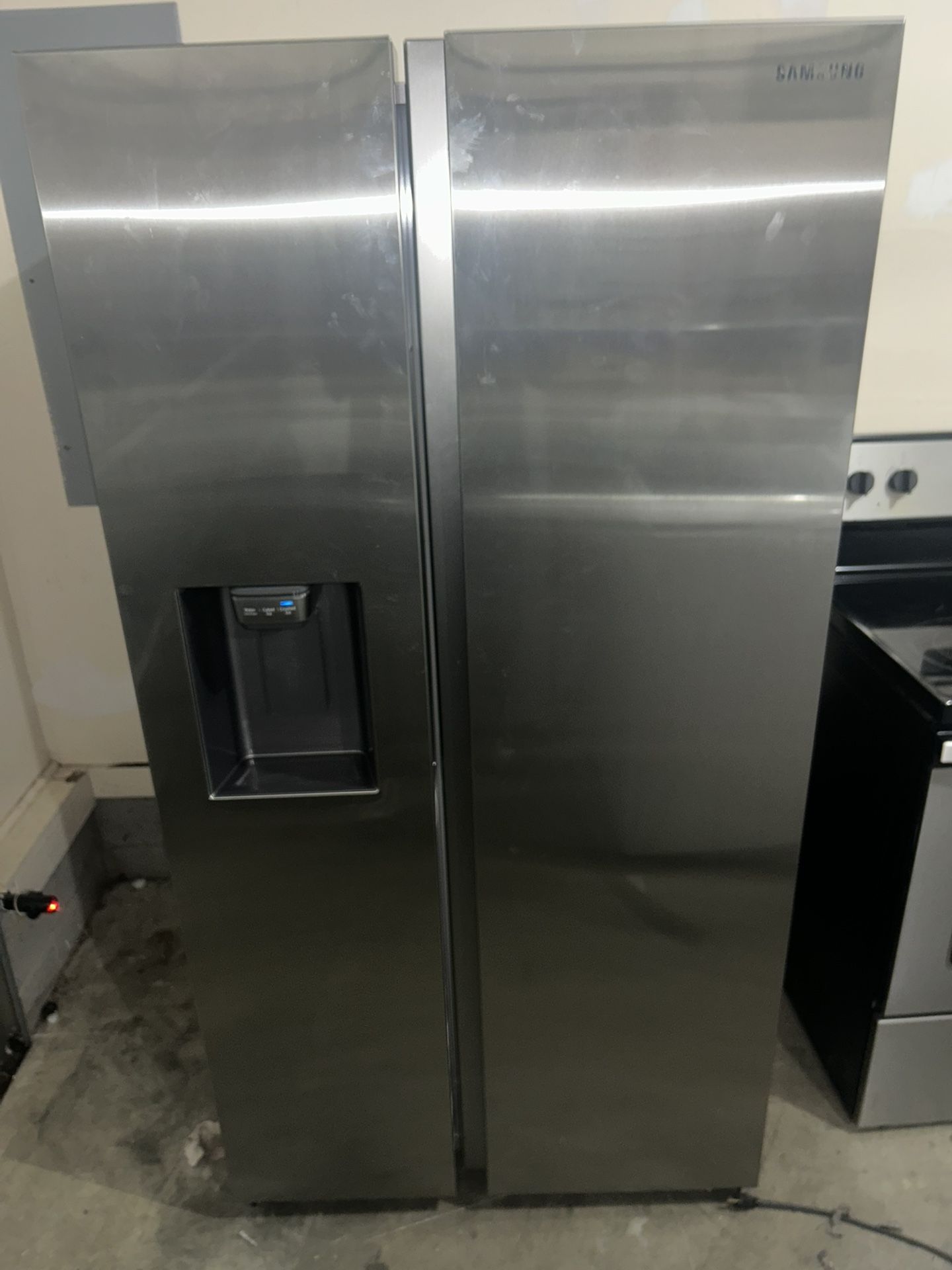 Refrigerator