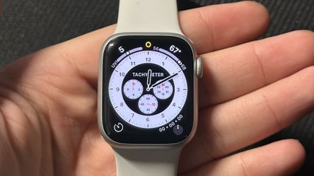 Apple Watch Series 8 ( GPS + Cellular )