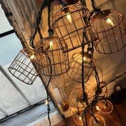 Garden Decoration Classic Metal Outdoor Rusty Wire Bundled Cage String lights/Plug