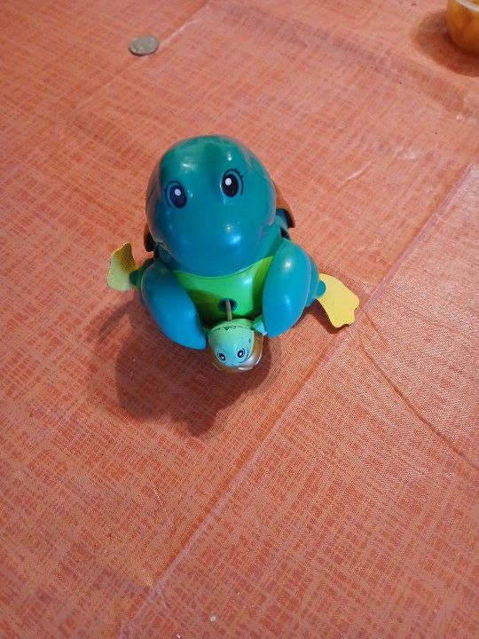 TOMY Articulated  FROG 