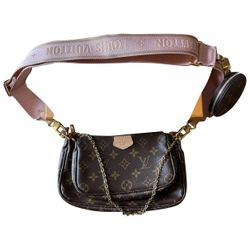 Louis Vuitton Purse 