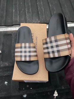 BB SLIDES SIZE 7 WOMENS