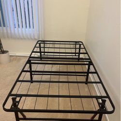 TWIN XL SIZE METAL PLATFORM BED FRAME FOLDABLE (LIKE NEW)