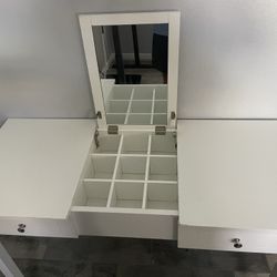 Vanity / Desk