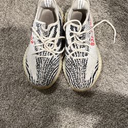 yeezy boost 350 v2 zebras