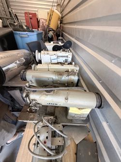 Upholstery sewing machine