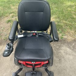 Jazzy 600 Electric Wheelchair 