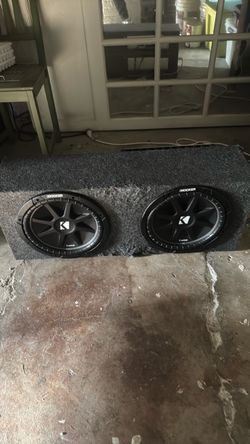 Dual 12 inch Kicker Comp subwoofer WITH AMP and enclosure