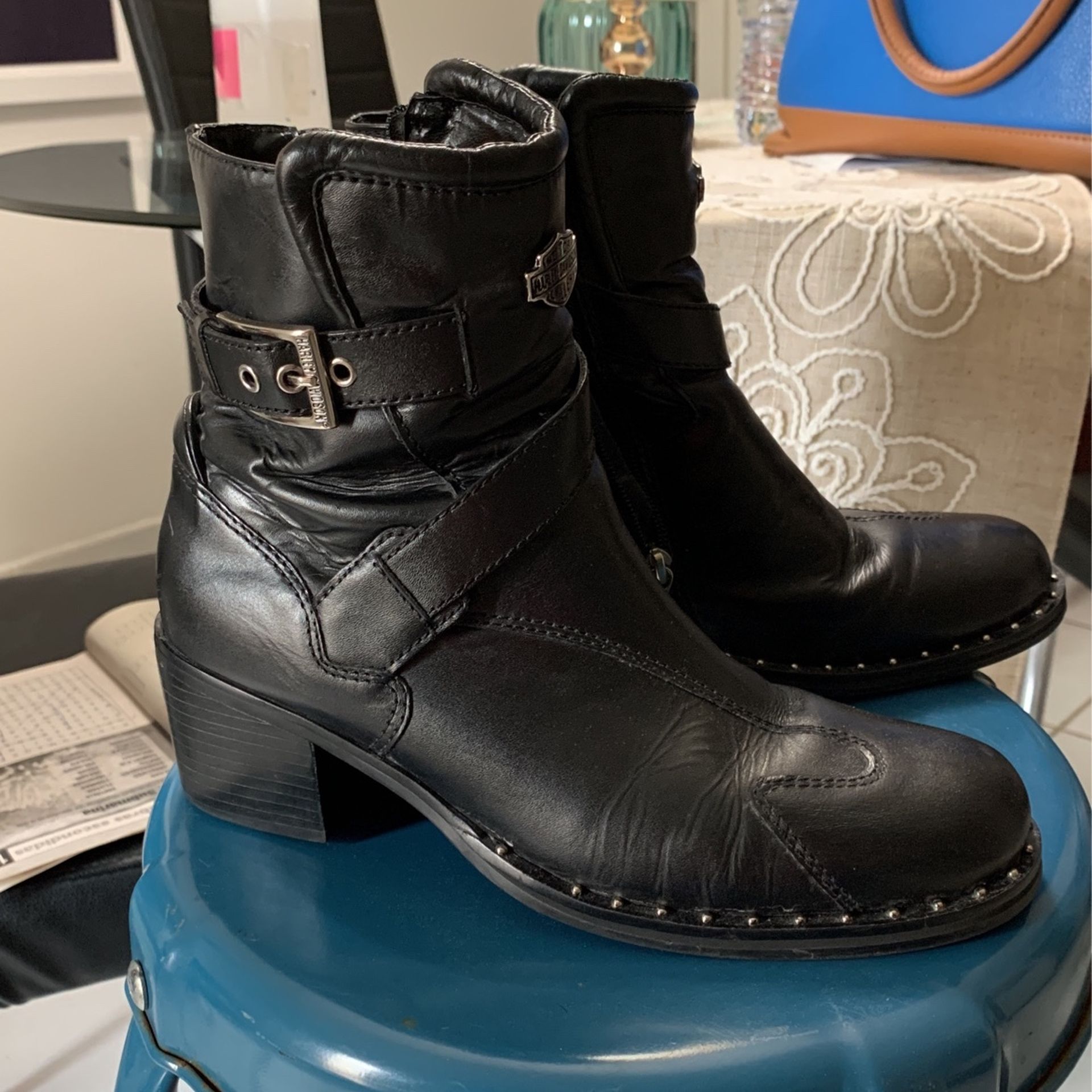 Steve Madden Boots Barely Worn Reduced To $20.00