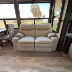 Thomas Payne Heated Massage Recliner Loveseat