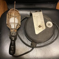 Vintage Cordomatic 800 Retractable Work Light w/ Power Outlet
