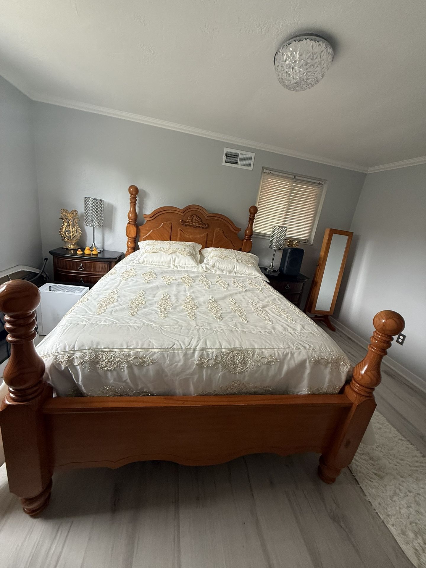 Bed Frame With Mattress Queen Size