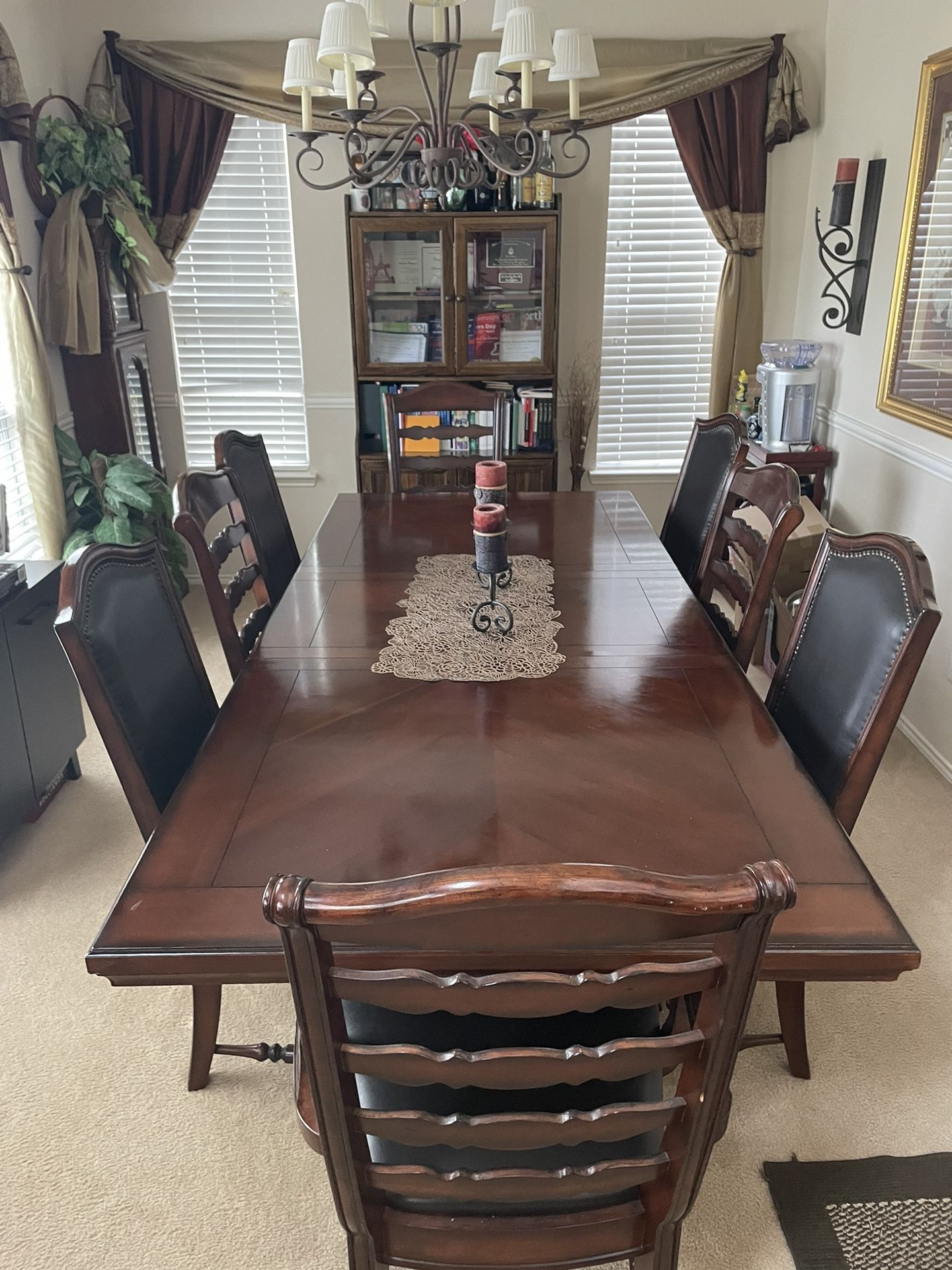 Formal Dinning Room Table Set